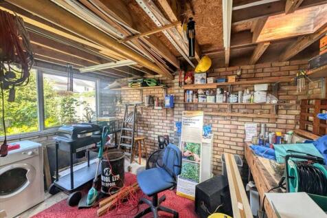 Garage Extended