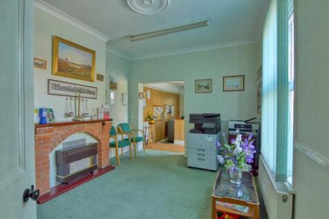 Ground Floor Sitting