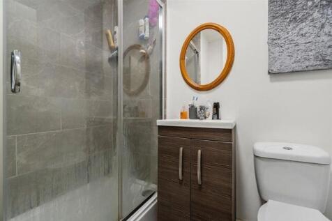 Upstairs bathroom