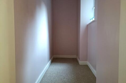 Walk In Wardrobe