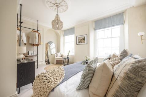 emma_place_first_flo