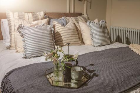 emma_place_first_flo