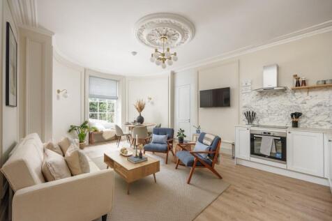 emma_place_lower_gro