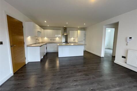 Lounge / Kitchen