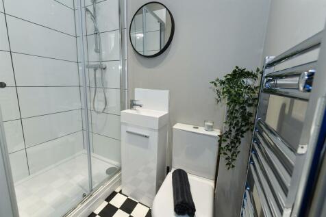21crownst-1.jpg