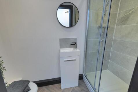 B49uttoexeternr-29.jpg
