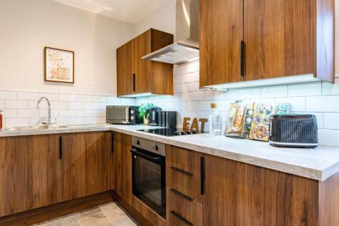 21 castle rd low-res-27.jpg