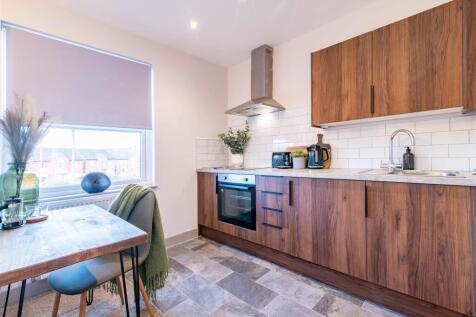 21 castle rd low-res-31.jpg