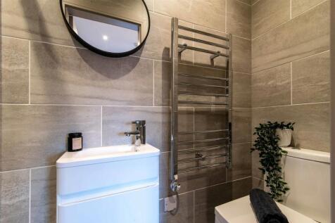 21 castle rd low-res-33.jpg