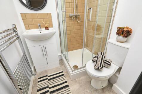 WhatsApp Image 2024-10-24 at 22.28.38.jpeg