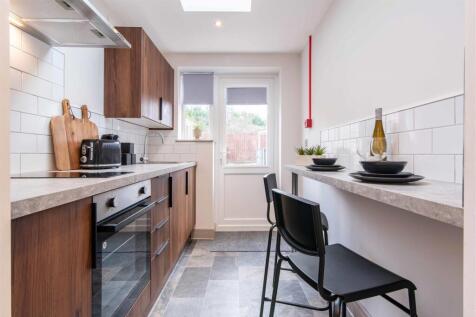 21 castle rd low-res-17.jpg