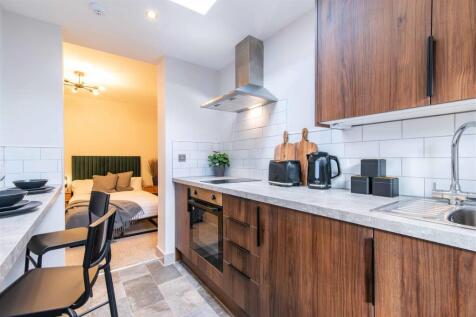 21 castle rd low-res-20.jpg