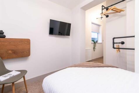 21 castle rd low-res-24.jpg