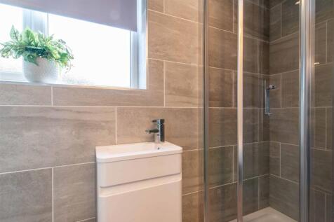 21 castle rd low-res-25.jpg