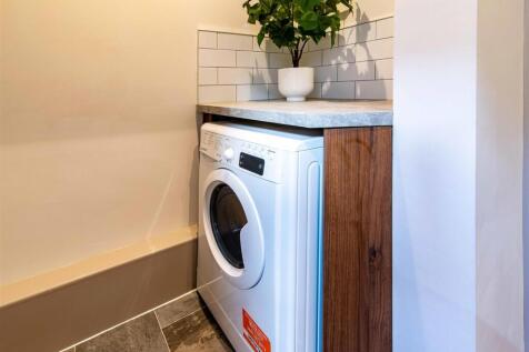 21 castle rd low-res-29.jpg