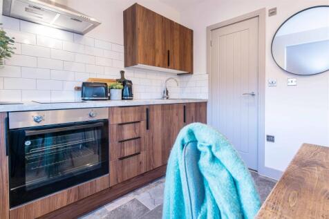 21 castle rd low-res-35.jpg