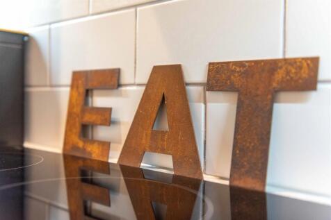 21 castle rd low-res-52.jpg