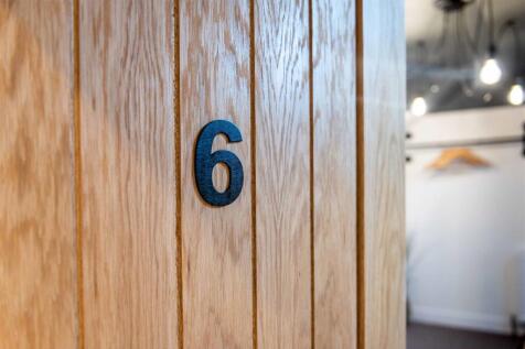 86 wolfa st-low-70.jpg