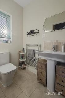 En suite shower room