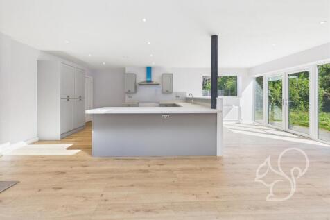 Kitchen/Living Area