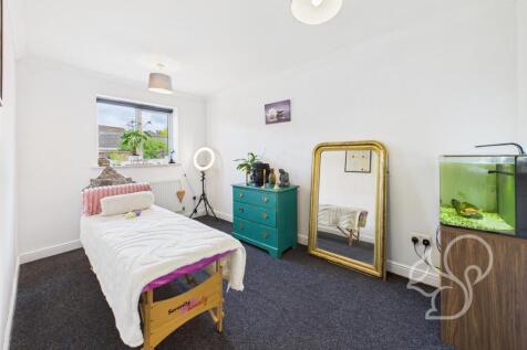 Fourth Bedroom