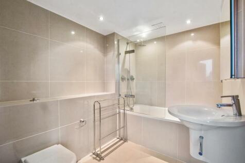 01-5b0bGCPMSC - 71 Park Lorne - Bathroom 2 -Origin