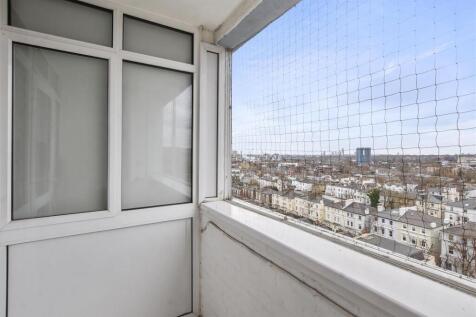 Balcony.JPG