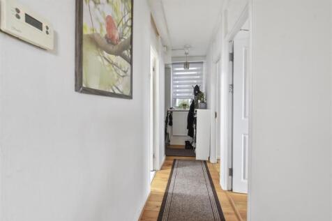 Hallway.JPG