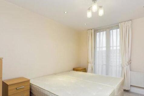 Bedroom.JPG