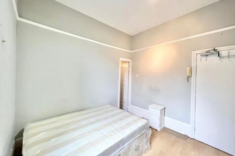 Bedroom.jpeg