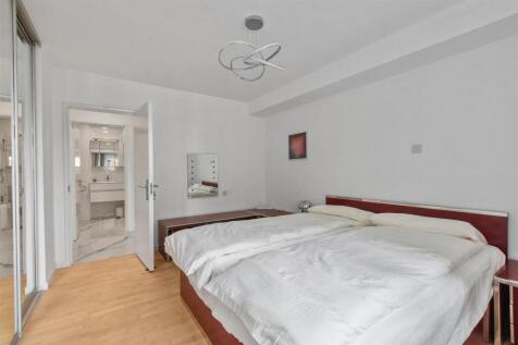 Bedroom 2 - Original (6).JPG