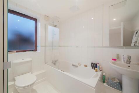 Fisherton Street - lkWXxuLqpLJrXoEN9t3L.jpg