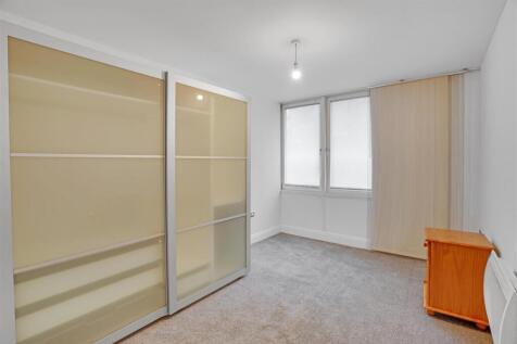 11-ed7181028-MK-PMSC-72 Visage Apartments-51.jpg