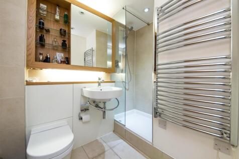 bath1.jpg