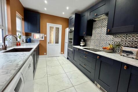 6.Kitchen from back.jpeg