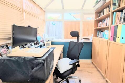 CONSERVATORY/OFFICE