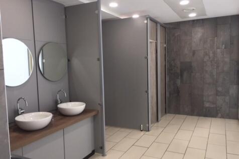 3NewbridgeSquareWCfacilities.jpg