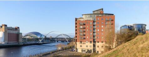 Quayside.JPG