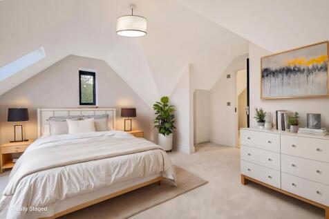 Coach House Bed 3