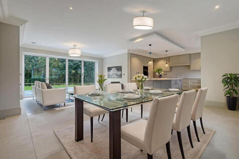 Plot 3 Family Room