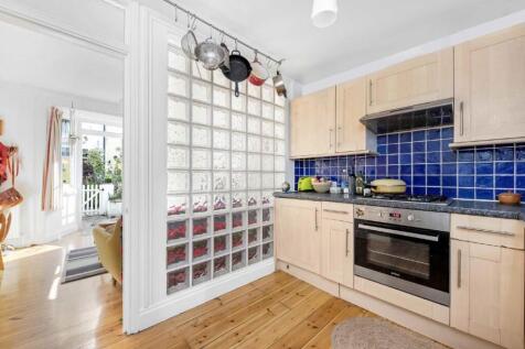 Property Image 11