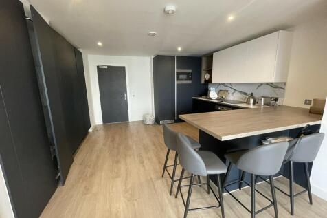 401 Riverview5