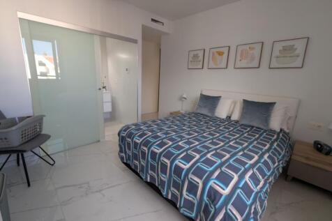 Luxury-Penthouse-Villamartin_los_altos (15)