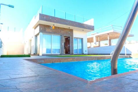 Villamartin_Luxury_Villa_3_bed