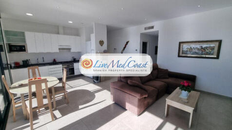 Los_Alcazares_Modern_Villa (37)
