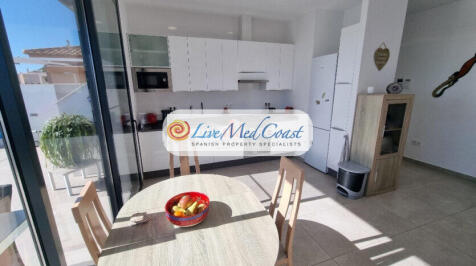 Los_Alcazares_Modern_Villa (38)