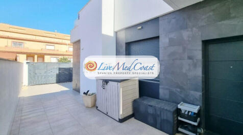 Los_Alcazares_Modern_Villa (1)