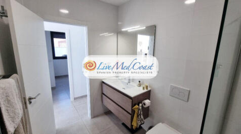 Los_Alcazares_Modern_Villa (7)