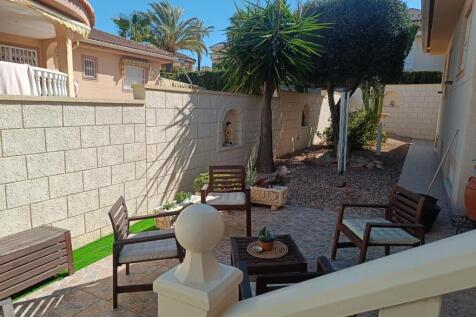 Large Luxury Villa Ciudad Quesada (11)