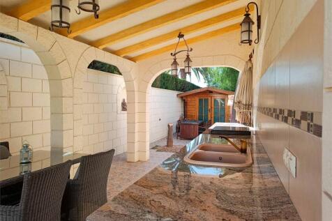 Large Luxury Villa Ciudad Quesada (30)
